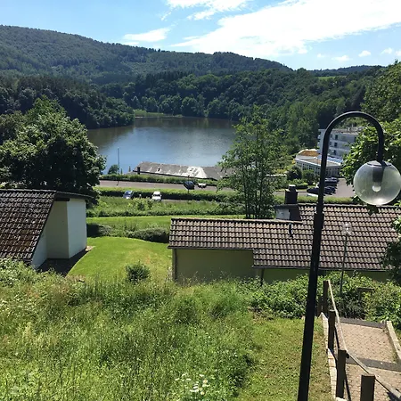 Stausee Bitburg Tatil Evi *